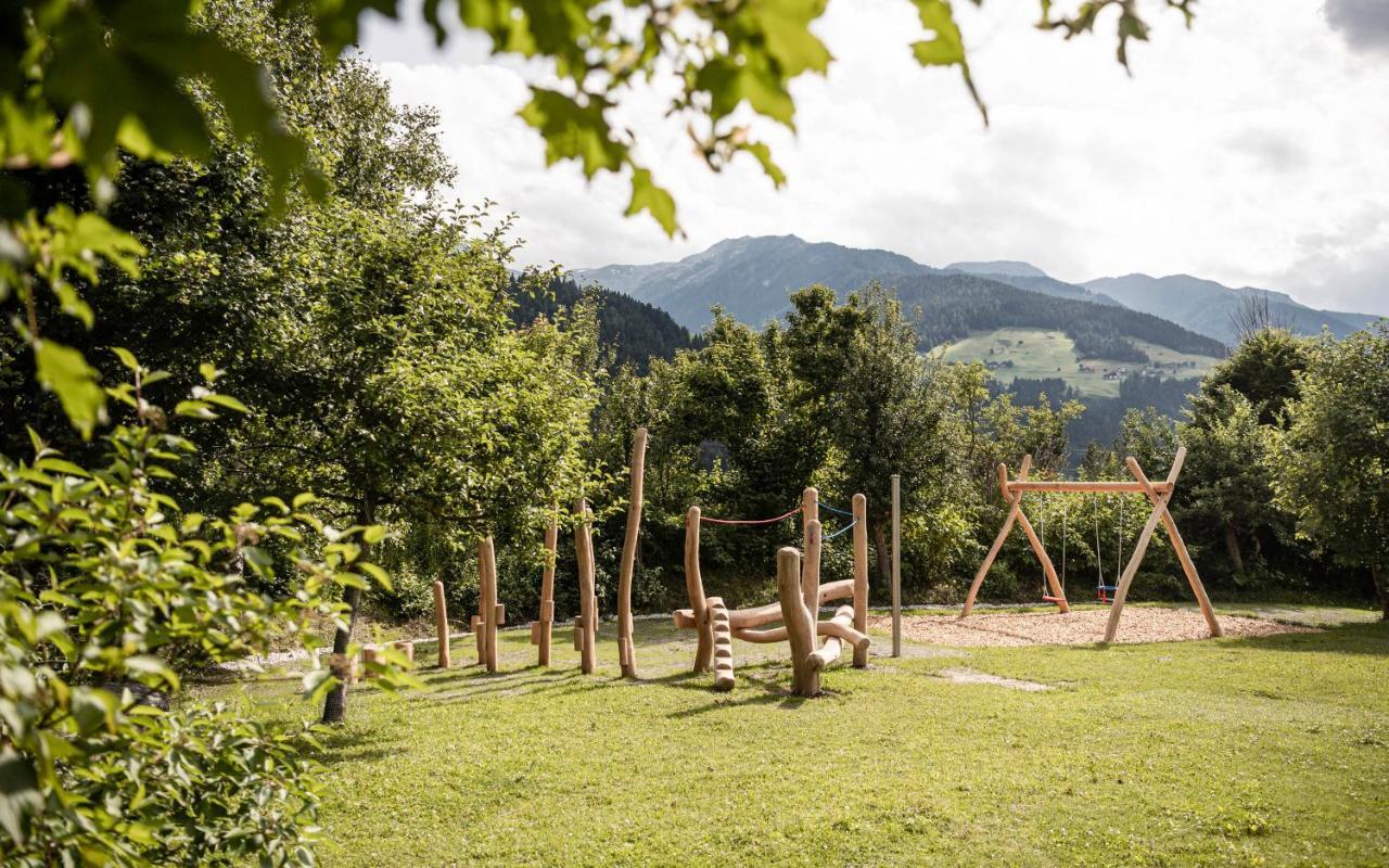 Strasserwirt - Ansitz Zu Tirol Strassen Extérieur photo