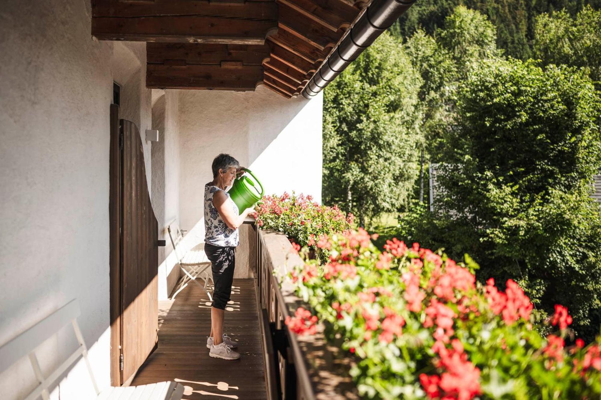 Strasserwirt - Ansitz Zu Tirol Strassen Extérieur photo